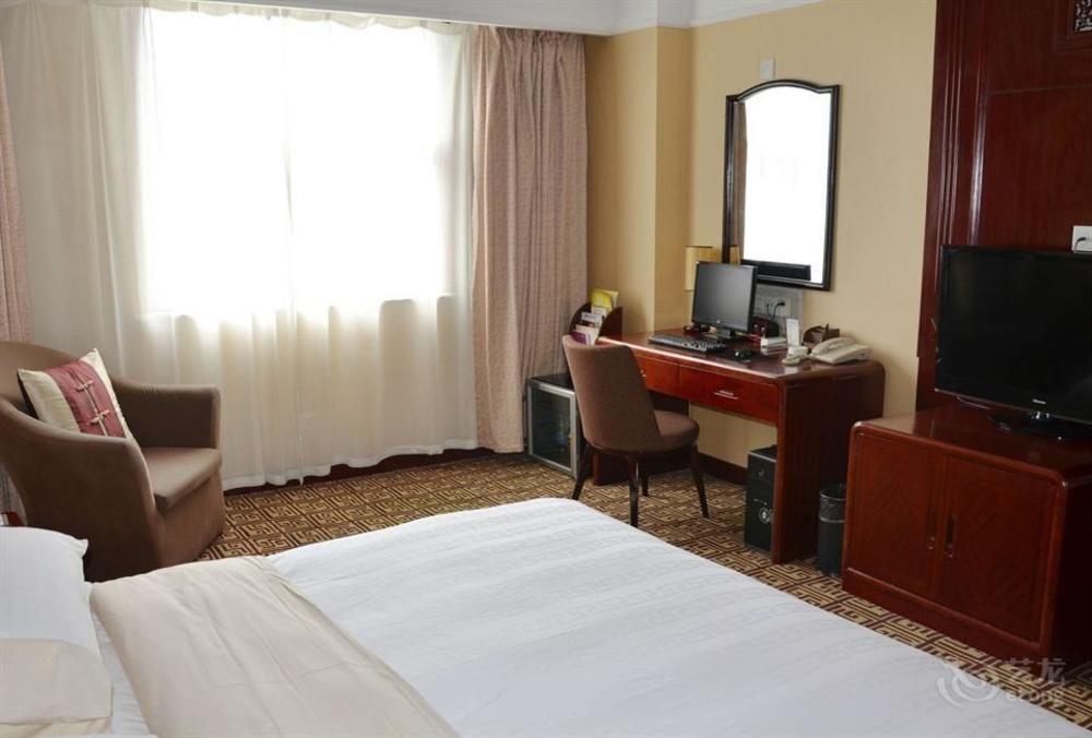 Yin Rui Lin International Hotel Hefei Exteriör bild